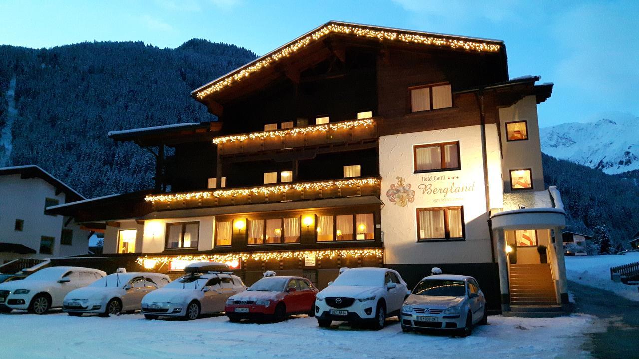 Hotel Garni Bergland Neustift im Stubaital Exterior foto